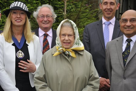 President Annie Quigley Windsor and Eton Royal Warrant Holders Association meets Her Majesty The Queen at Windsor Castle to present the gift of a hand made saddle for HM's 90th birthday.\\n\\n20/06/2019 14:58
